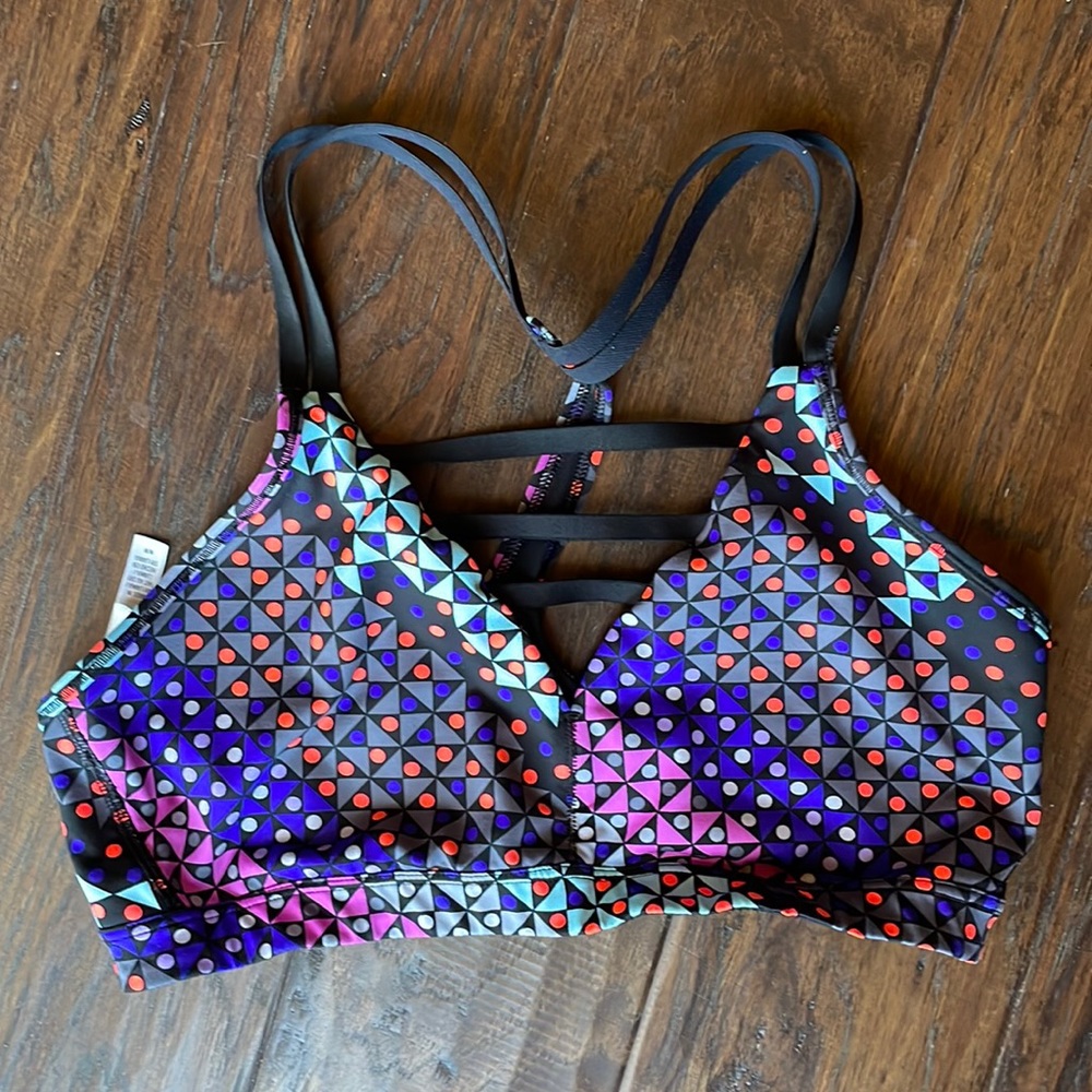VS sports bra